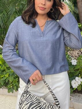 Travis Mathew Women’s Blouse